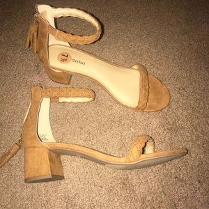 Brown heeled Sanders
